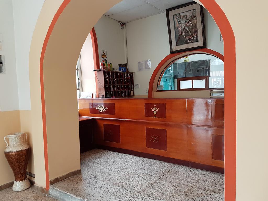Hostal Buenos Aires Quito Zewnętrze zdjęcie