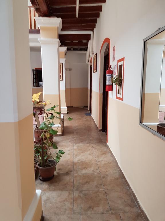 Hostal Buenos Aires Quito Zewnętrze zdjęcie