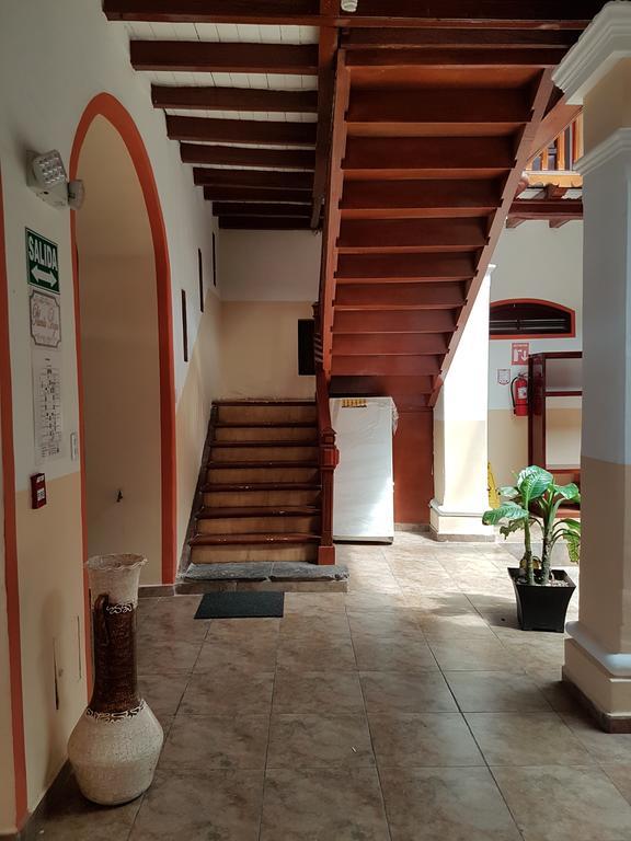 Hostal Buenos Aires Quito Zewnętrze zdjęcie