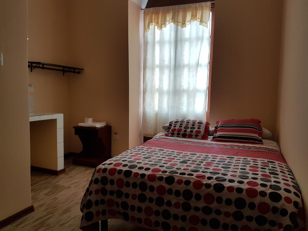 Hostal Buenos Aires Quito Zewnętrze zdjęcie