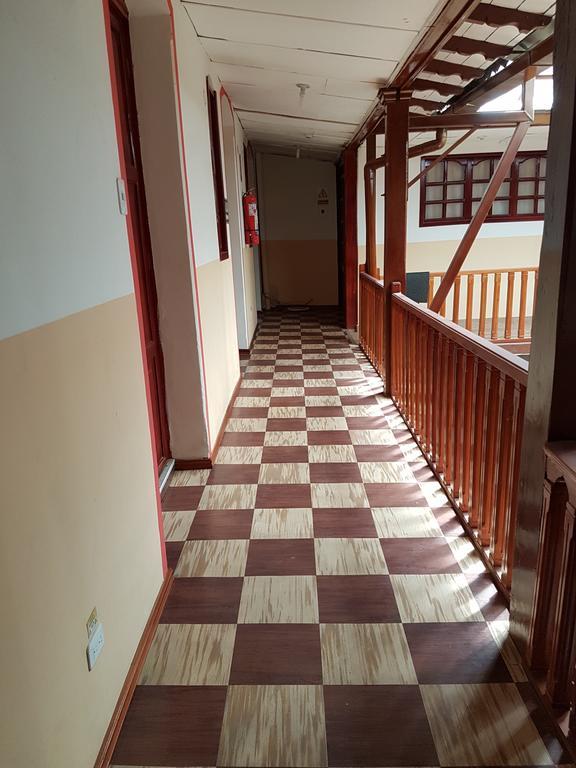 Hostal Buenos Aires Quito Zewnętrze zdjęcie